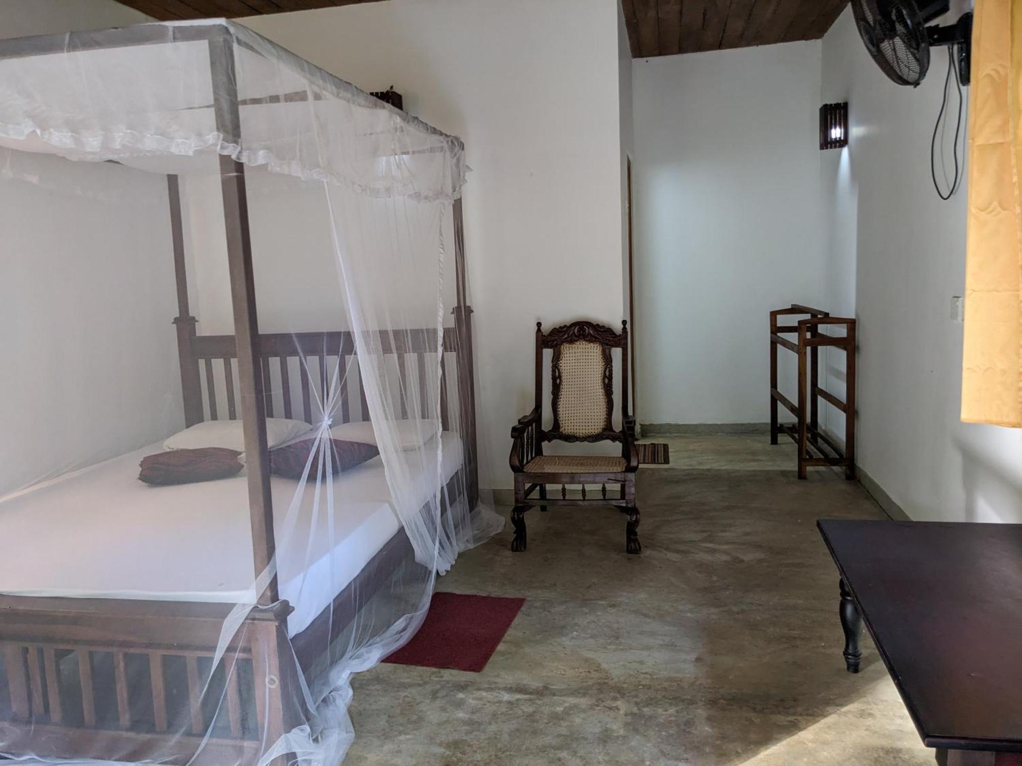 Silent Cabana And Restaurant Marakolliya, 탕갈레 외부 사진